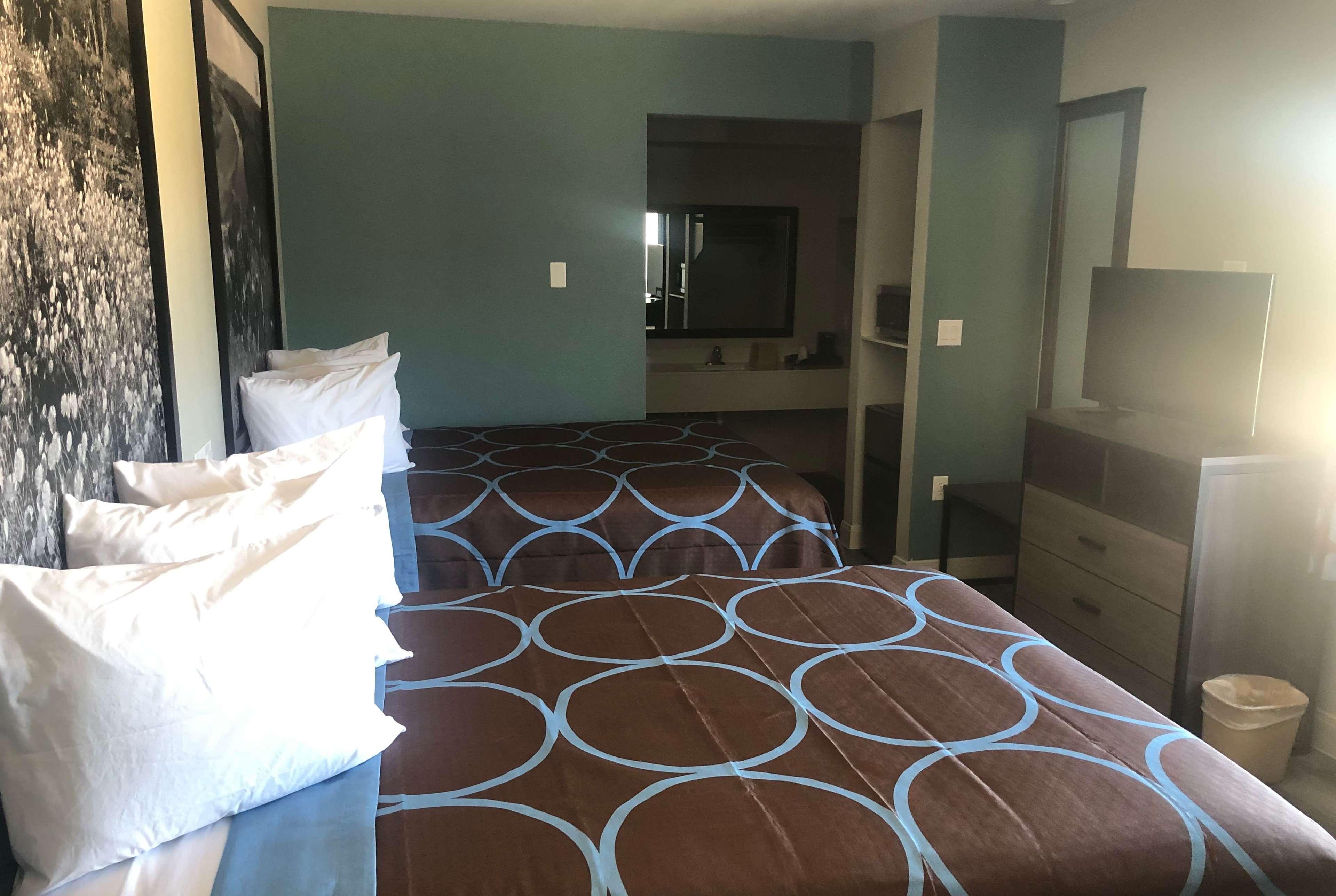 Hotel Blue Spring Luaran gambar